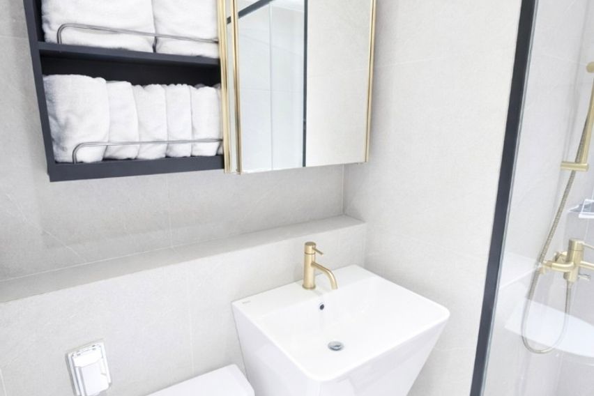 디뷰더센트럴 삼성 2룸