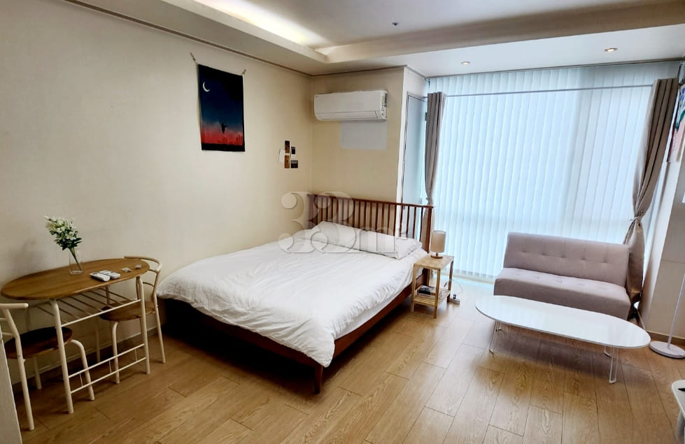 5 mins from Yongsan Station / Great reviews f 0th image