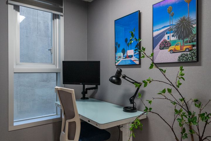 Two-room apartment in the City Hall, Gwanghwa 2th image