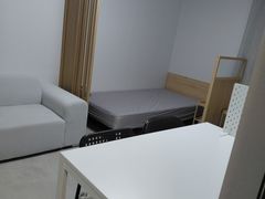 Double room – suitable for two people of the 2th image