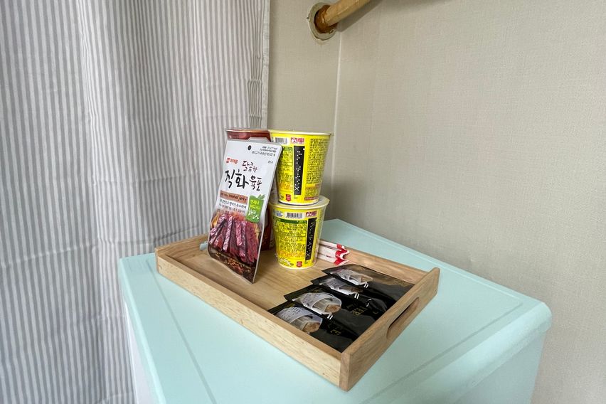 Room 201/Separate room/2 beds 9th image