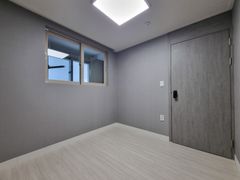 2-bedroom unit in a trendy area of Millak-don 7th image