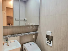 Namwirye Station ♠ Modern House 12th image