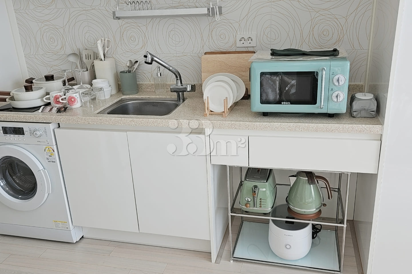 A beautiful, high-rise home near Dongdaegu St 8th image