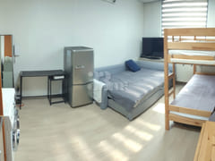 Fully furnished / No maintenance fee / 1-minu 1th image