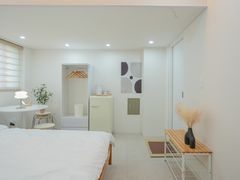3-person room near Myeongdong Station, Seoul 7th image