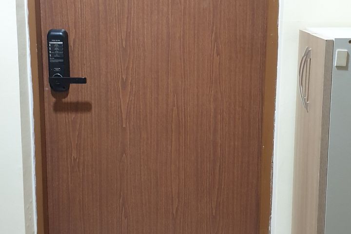 Room 203 2th image