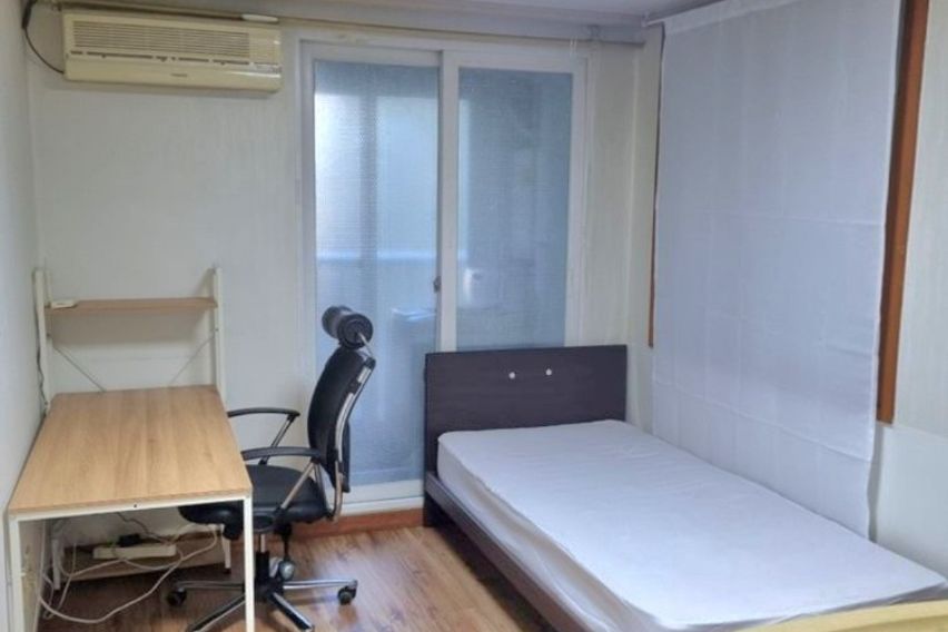 #대학마을 206호!!