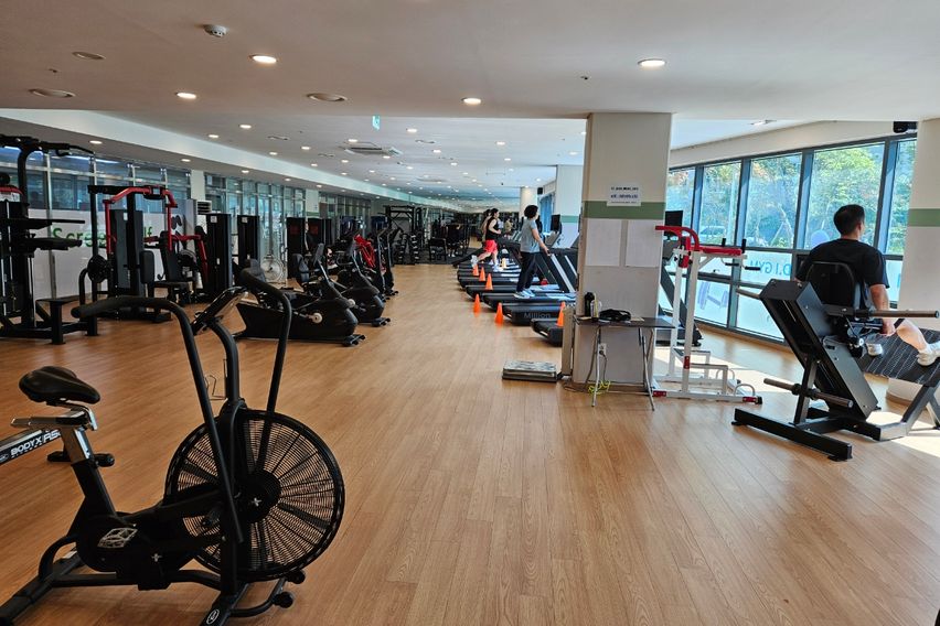 최신축아파트,큰방4개