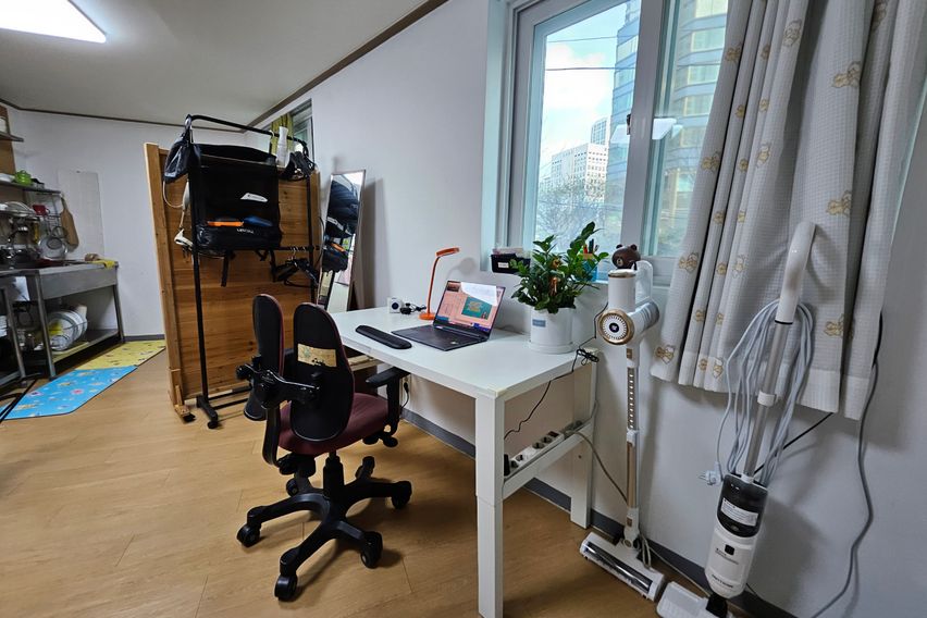 Gongdeok Station, 20 seconds, fully furnished 11th image