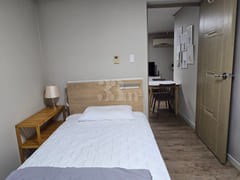 E-Mart & Korea Hospital 101 2th image