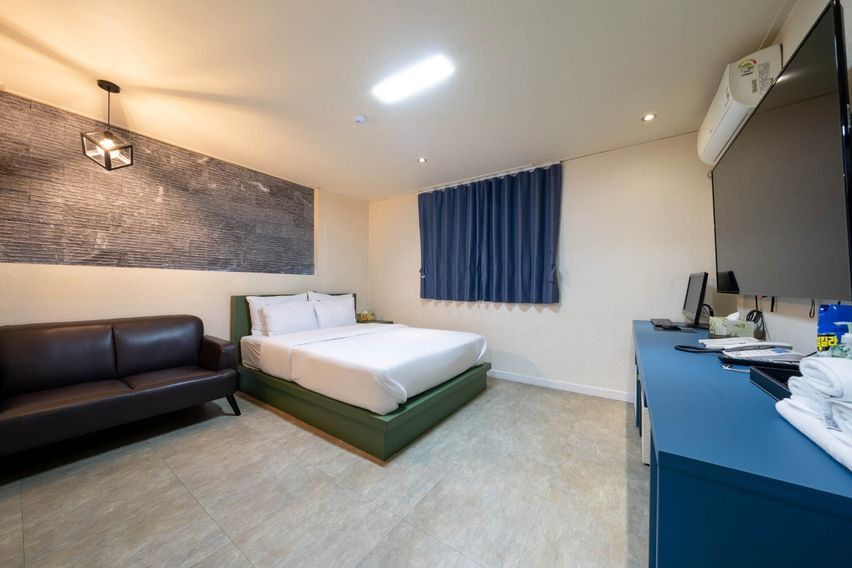 수원시청역 비즈니스호텔