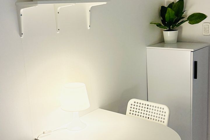 Quiet and simple studio apartment with a sepa 0th image