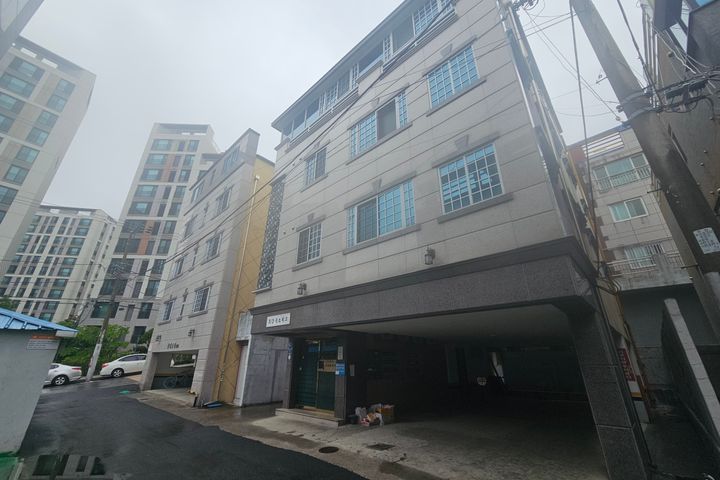방 큰 조용하고 깨끗 1번째 이미지