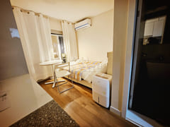 Mapo/Hongdae/Hapjeong fully furnished unit wi 7th image