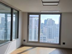 penthouse 17번째 이미지