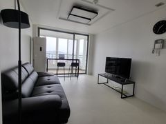 3-bedroom apartment with an ocean view 3th image
