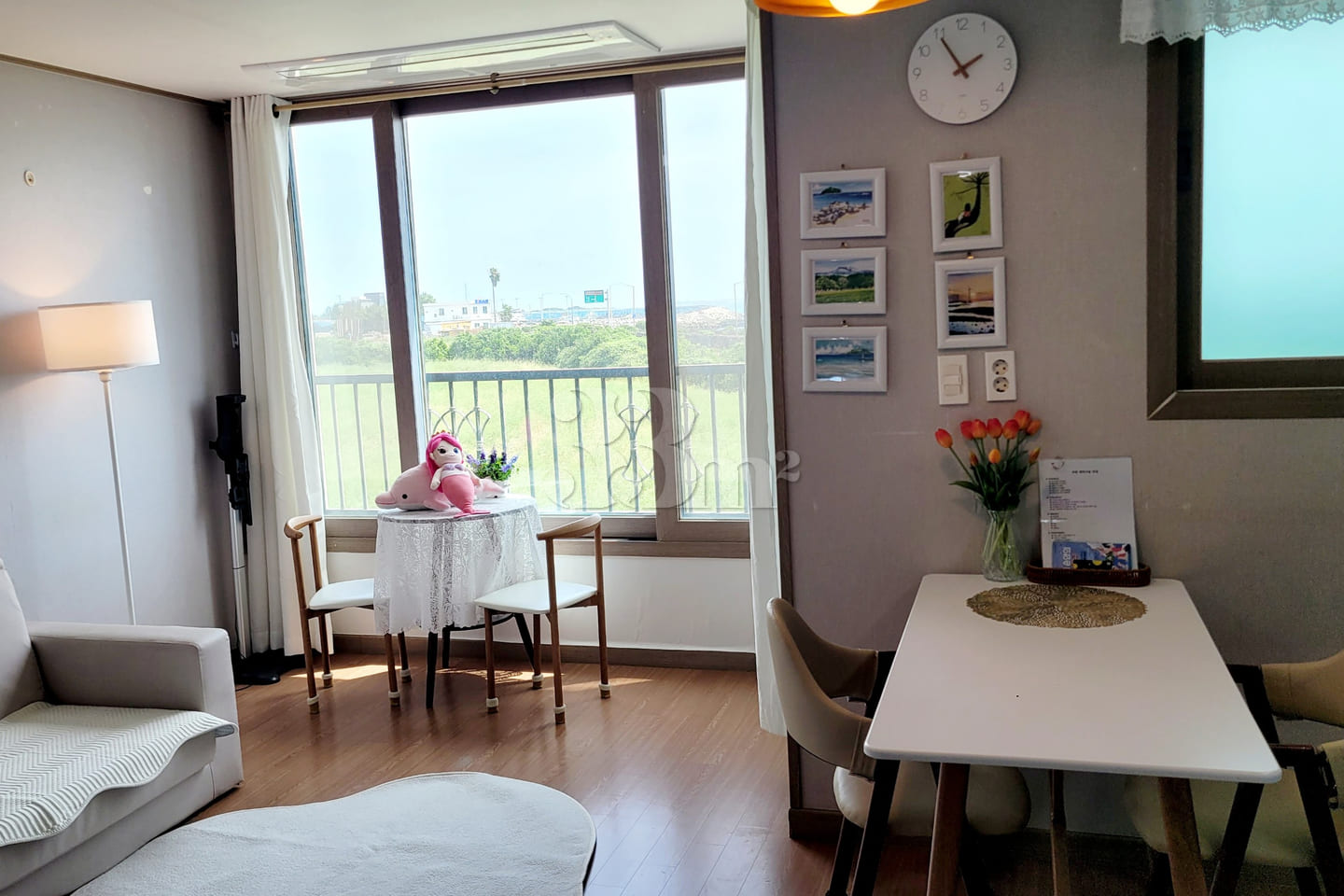 Accommodation with a sunset view at the south 2th image