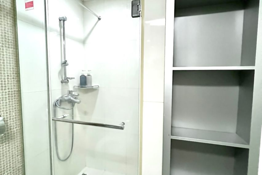 강남역 3분 넓은 평수