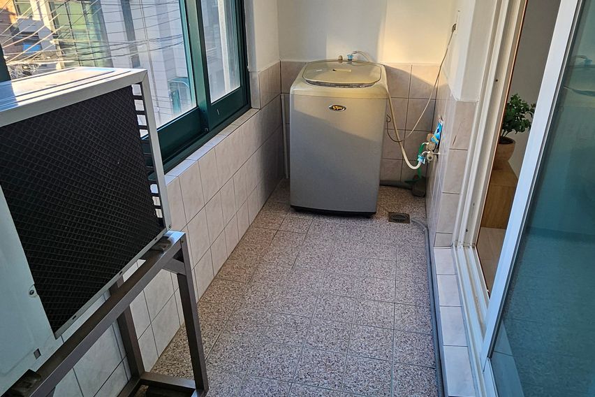 호탄동 넓고 깔끔 원룸