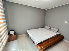 New Fully Furnished Cozy House 3th image