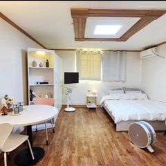 Hoegi Station City View Studio Unit Image