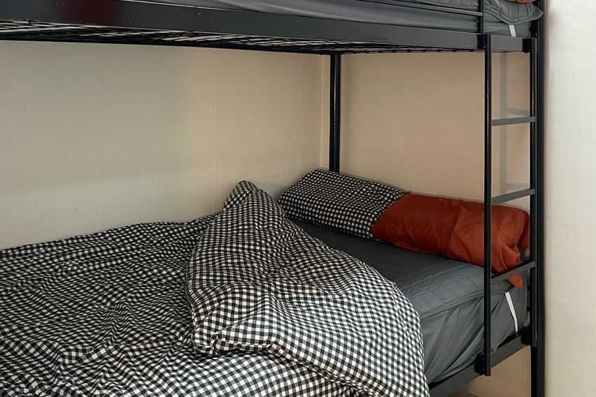 4인/주차/반려동물