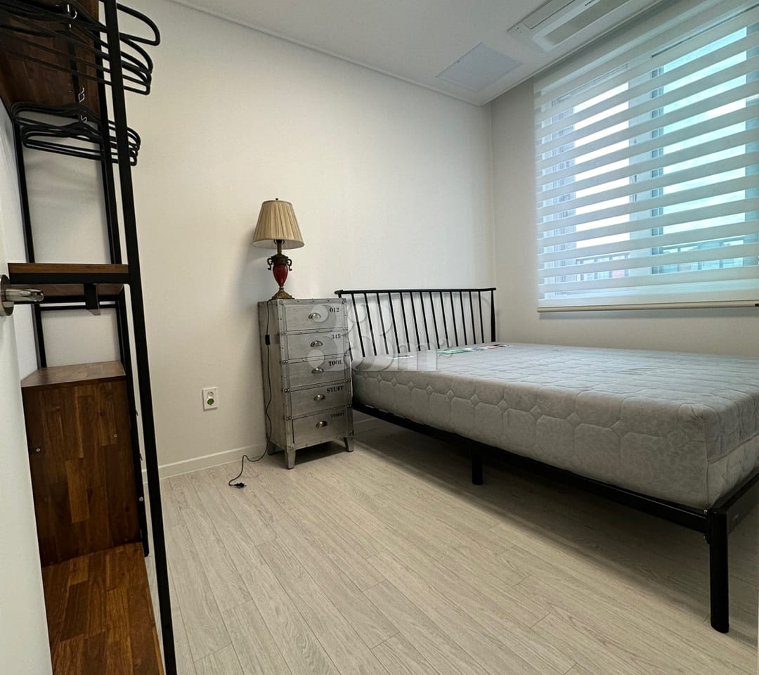 Newly built spacious two-room unit; parking a 6th image