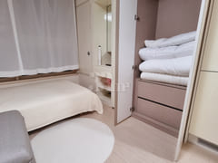Fully furnished room near Gangnam Station (Li 18th image