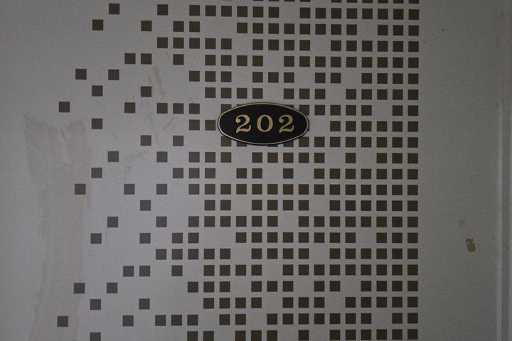 Room 202 1번째 이미지