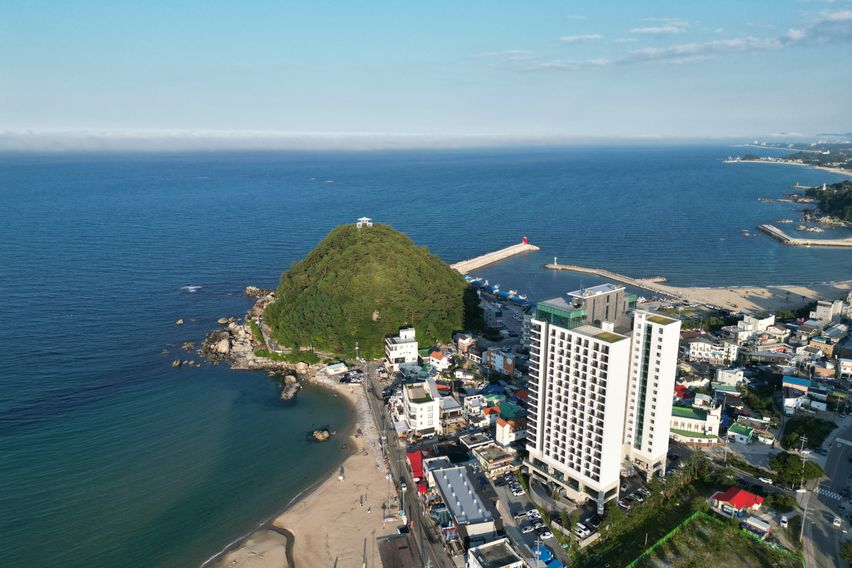 인구해변위치 누워서바다