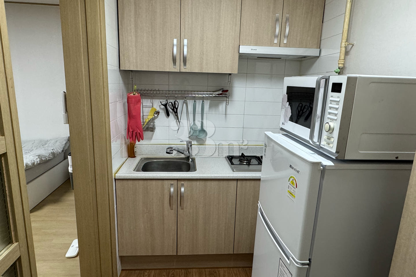 A Small Space in Seumusup 5th image