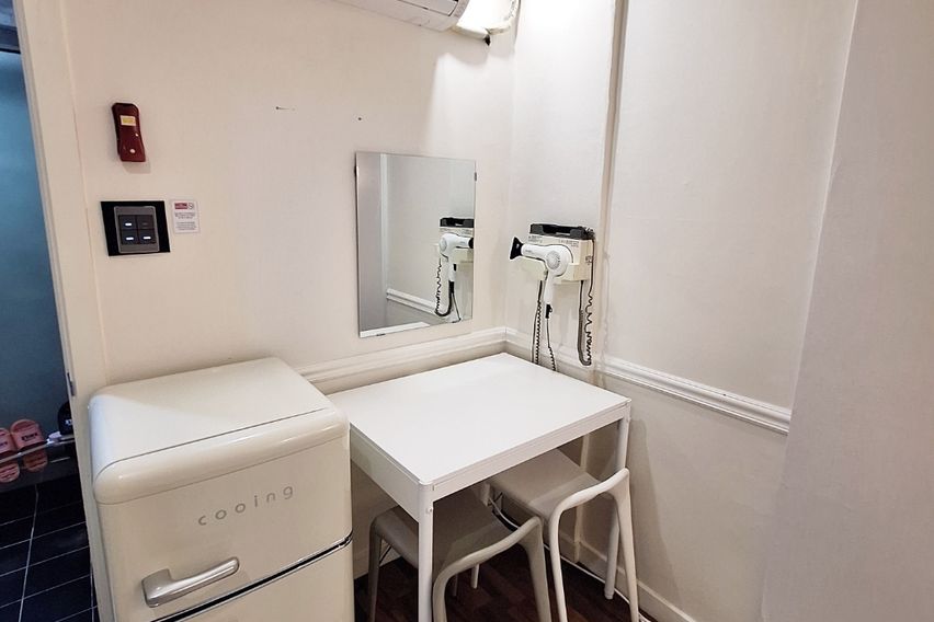 산본역 3분 디럭스 E