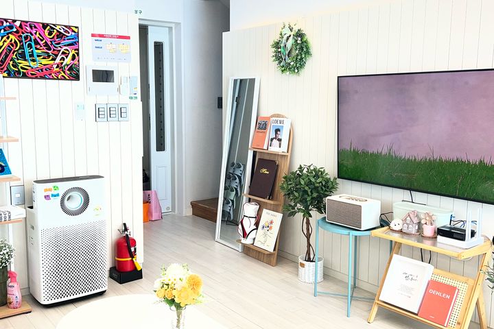 Urban Stay Lumi 5th image