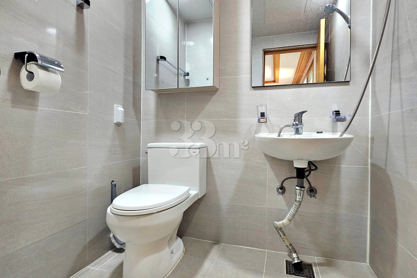 Spacious 2-room unit – thoroughly cleaned / 4 14th image