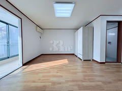 Spacious studio apartment near Deokgye Statio 2th image