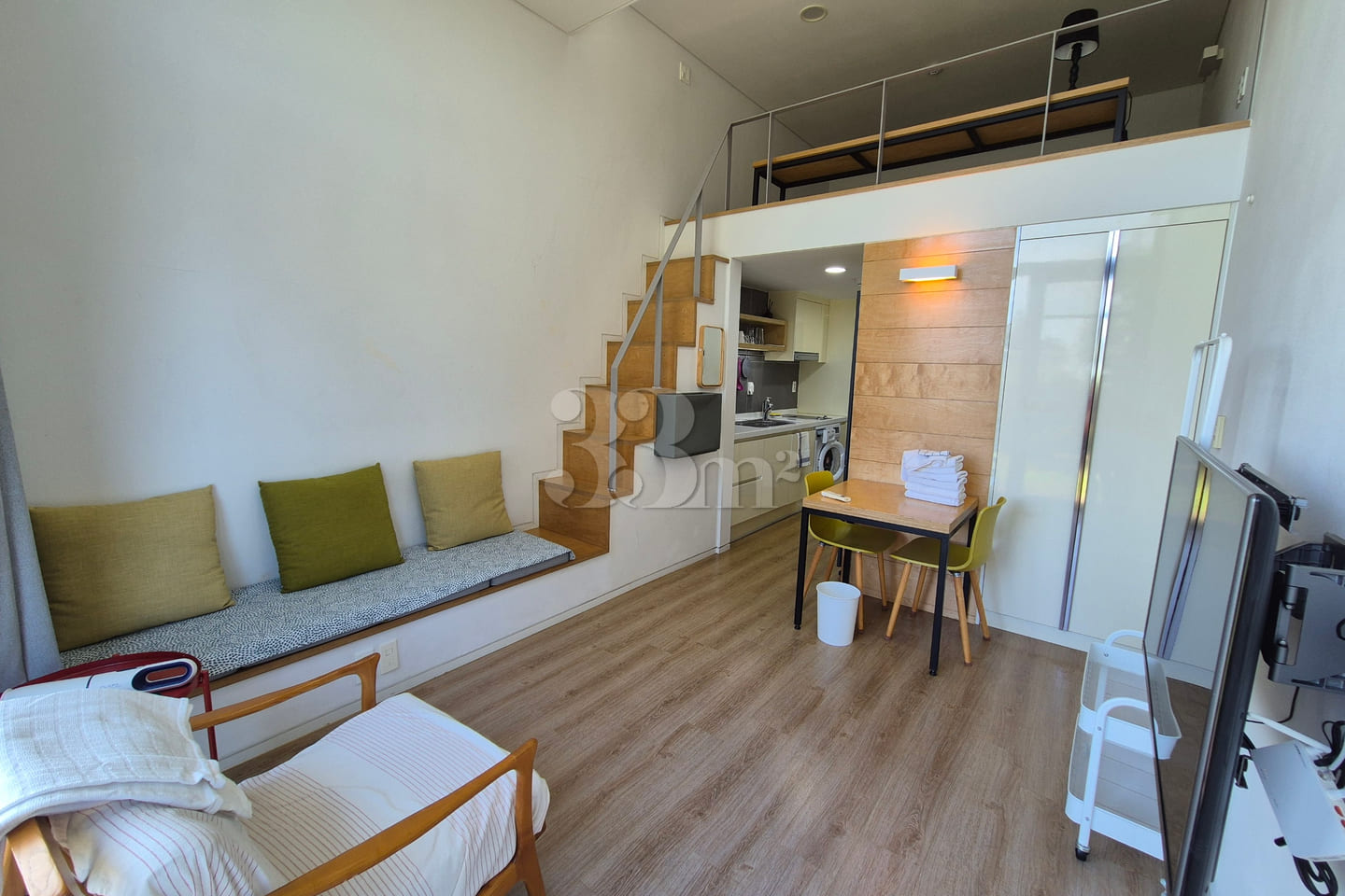 Wimi/Courtyard View Duplex Studio #2 12th image