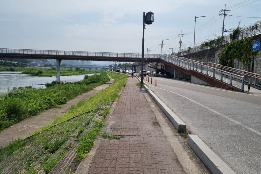 교통편리  시내강변원룸