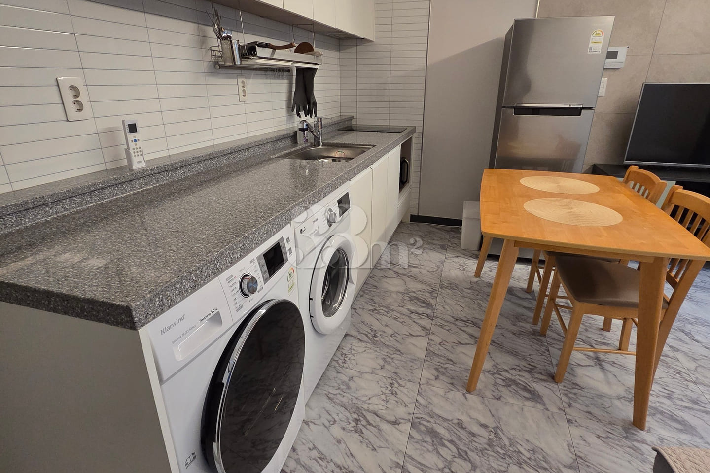 Fully furnished new-build 1.5-room unit 4th image