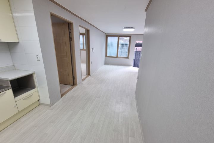 Large 2-room apartment near Sinpung Station 3th image