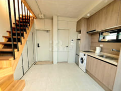Ample parking πΏ Duplex + Terrace π 4th image