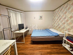 Studio apartment, 15 minutes from Yeungnam Un 0th image