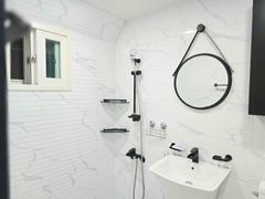 3-room, fully furnished, 10-minute walk from  11th image