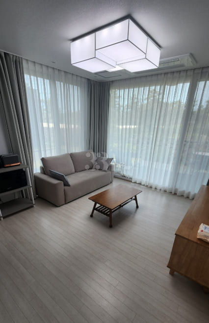 Detached house within walking distance of Hye 12th image