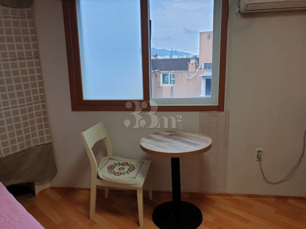 Studio (Unit 302), 4-minute walk from Baesan  3th image