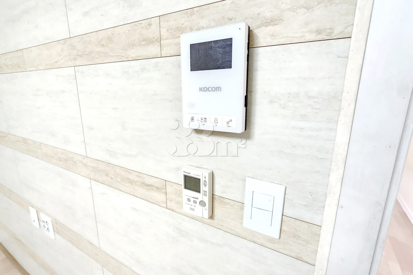 DH Station-Area 3-Room Unit ♡ 301 9th image