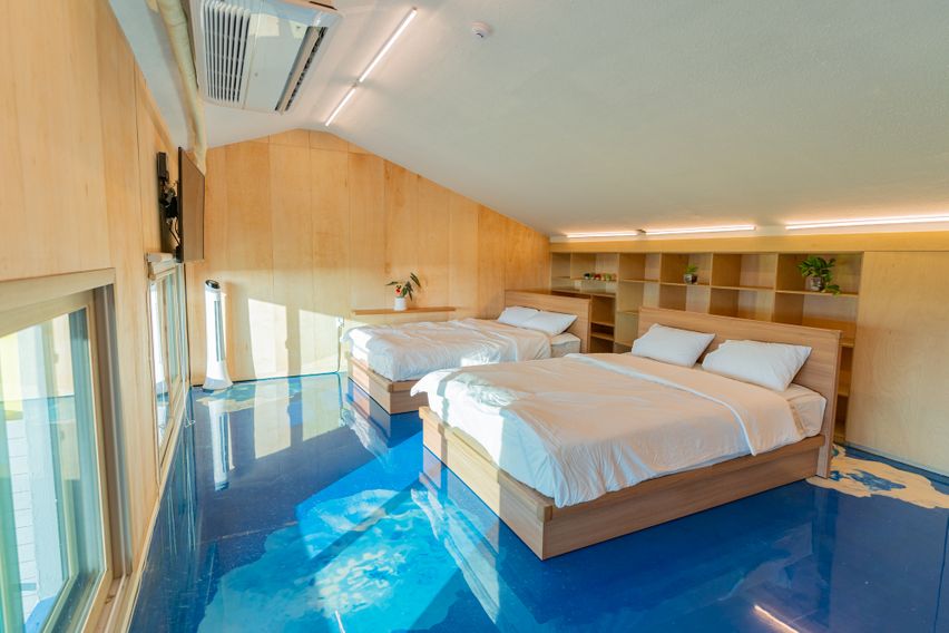 넓은 마당의 화이트복층