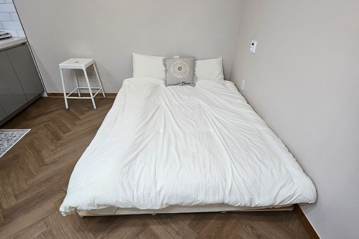 Cozy and stylish studio apartment in Jinju 4th image