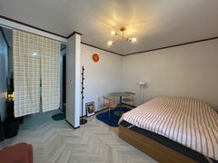 3rd-floor studio apartment, 3-minute walk fro 0th image