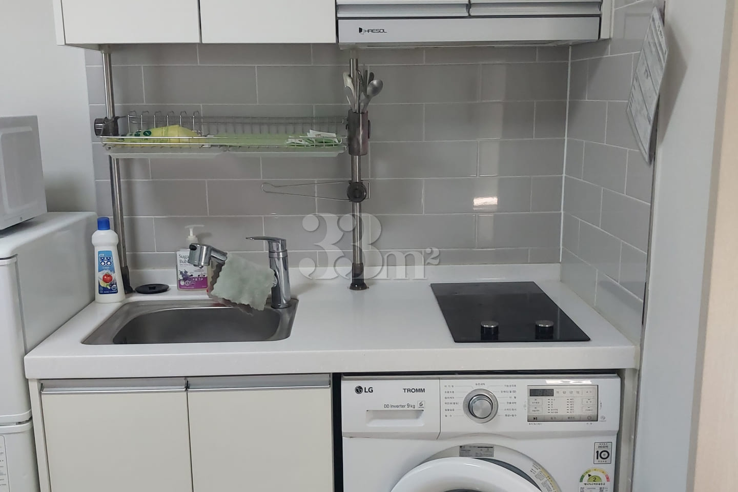 Newly built studio apartment within walking d 6th image
